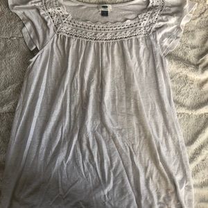 White Old Navy Short Sleeve
